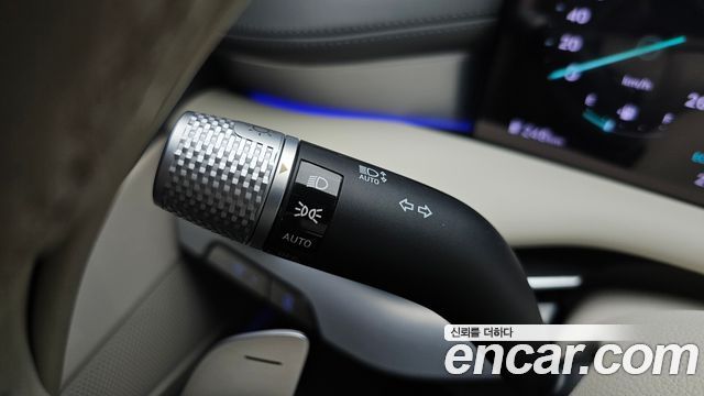 Genesis G80 (RG3) Gasoline 2.5 Turbo AWD 2025 — фото 29