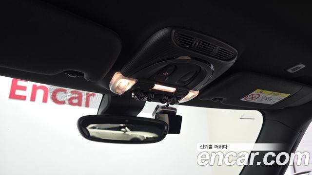 MINI Cooper Electric Resolute Edition 3rd 2024 — фото 16