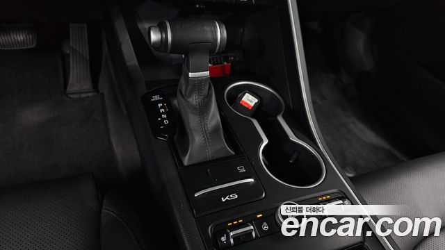 Kia K5 (III) 2.0 LPI(Renter car) Strandard 2023 — фото 9