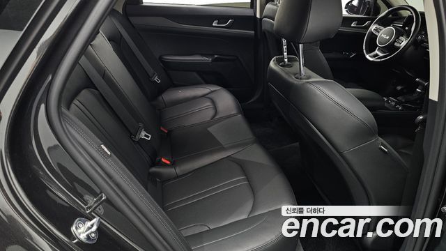 Kia K5 (III) 2.0 LPI(Renter car) Strandard 2023 — фото 12