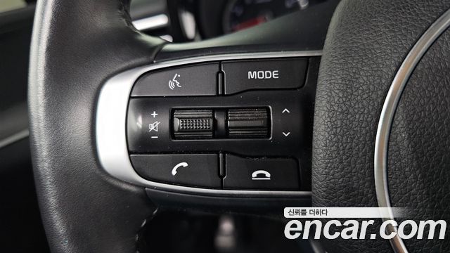 Kia K5 (III) 2.0 LPI(Renter car) Strandard 2023 — фото 16