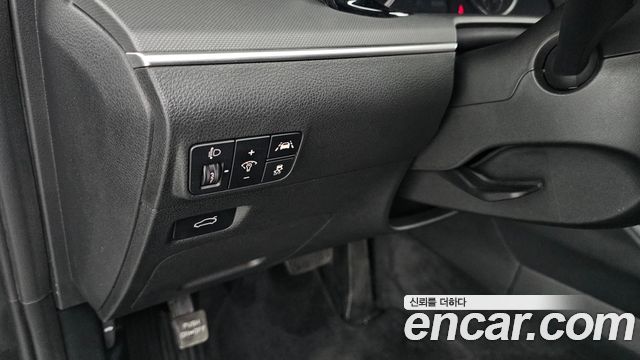 Kia K5 (III) 2.0 LPI(Renter car) Strandard 2023 — фото 20