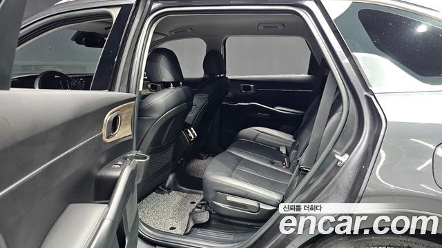 Kia Sorento (IV) Diesel 2.2 4WD Prestige 2023 — фото 12