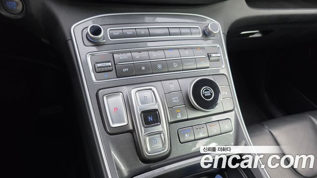 Hyundai Santa Fe Diesel 2.2 2WD Premium Choice 2021 — фото 9