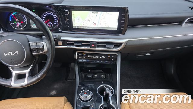Kia K5 Hybrid (III) Prestige 2023 — фото 14