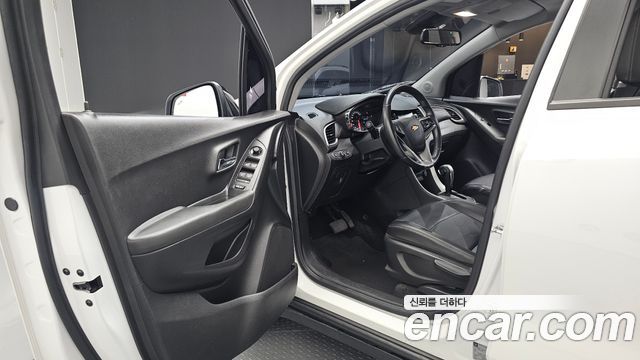 Chevrolet Trax 1.4 Red Line LT Core 2019 — фото 10