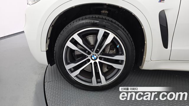 BMW X6 (F16) M50d 2016 — фото 5