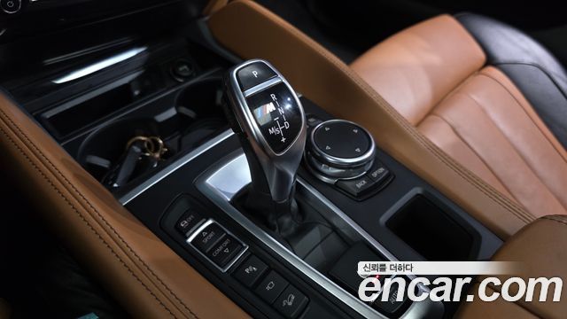 BMW X6 (F16) M50d 2016 — фото 9