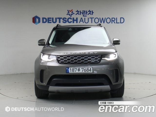 Land Rover Discovery 5 D250 S 2023 — фото 3