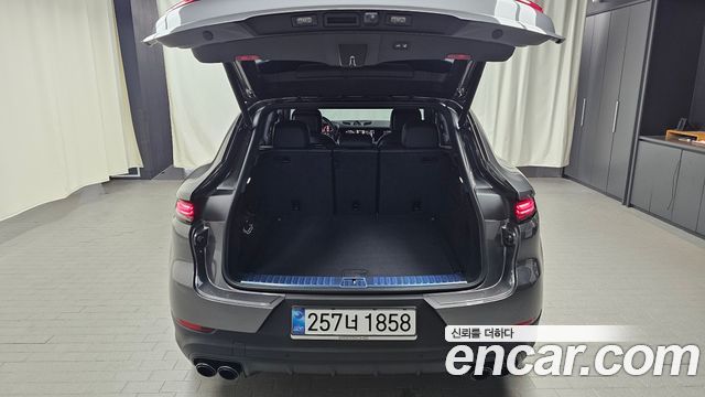 Porsche Cayenne (PO536) 3.0 Coupe 2025 — фото 18