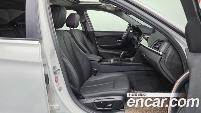 BMW 3 Series (F30) 320d 2015 — фото 11