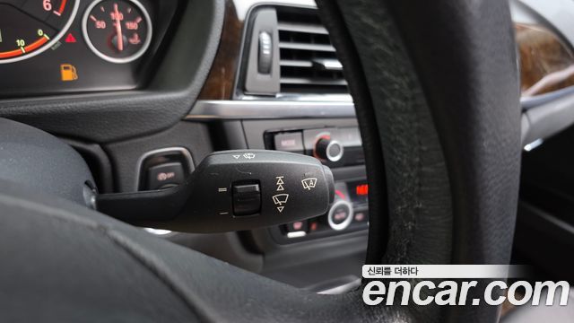 BMW 3 Series (F30) 320d 2015 — фото 18
