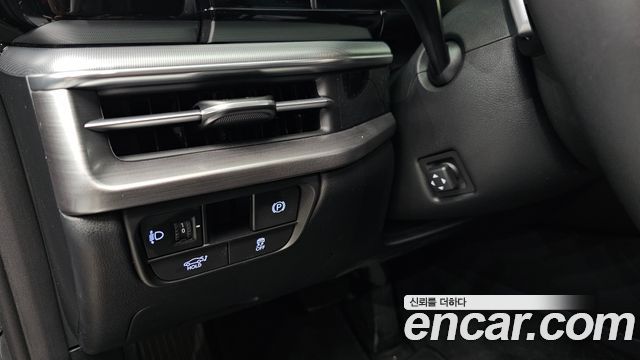 Hyundai Grandeur (GN7) 3.5 Gasoline 2WD Exclusive 2024 — фото 14