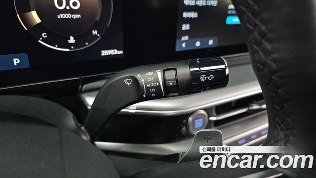 Hyundai Grandeur (GN7) 3.5 Gasoline 2WD Exclusive 2024 — фото 16