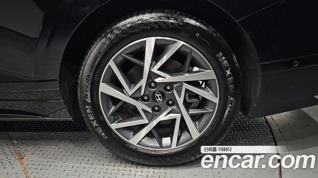 Hyundai Grandeur (GN7) 3.5 Gasoline 2WD Exclusive 2024 — фото 21