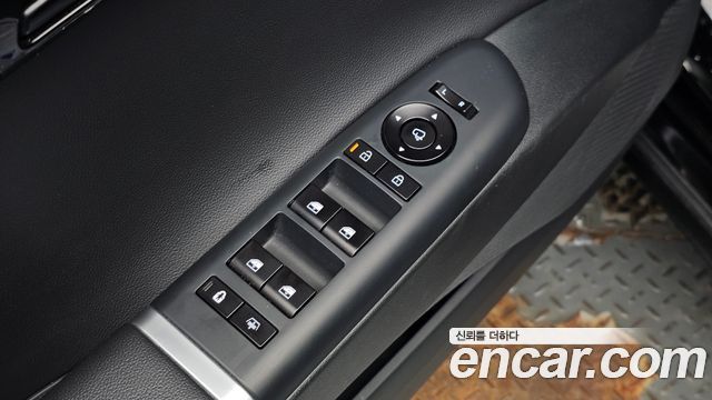 Hyundai Grandeur (GN7) 3.5 Gasoline 2WD Exclusive 2024 — фото 29