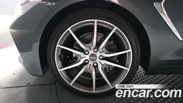 Genesis G70 2.0T Supreme 2018 — фото 5