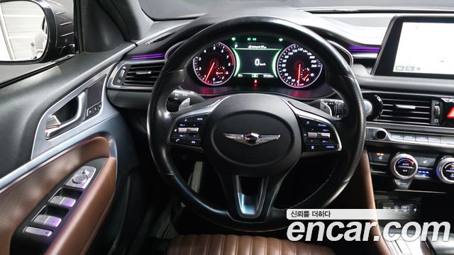 Genesis G70 2.0T Supreme 2018 — фото 13