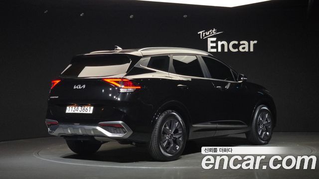 Kia Sportage (V) Diesel 2.0 2WD Nobleless 2022 — фото 2