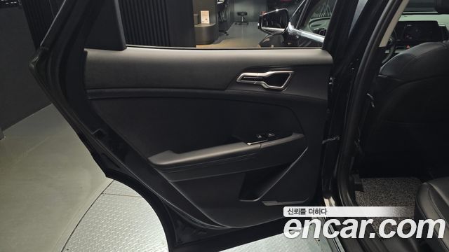 Kia Sportage (V) Diesel 2.0 2WD Nobleless 2022 — фото 25