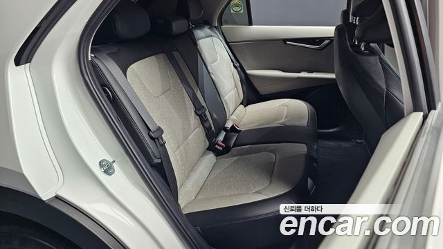 Kia Niro EV Air 2023 — фото 11