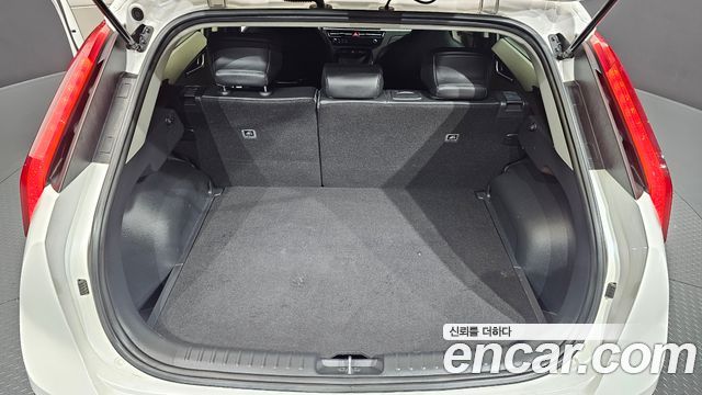 Kia Niro EV Air 2023 — фото 28