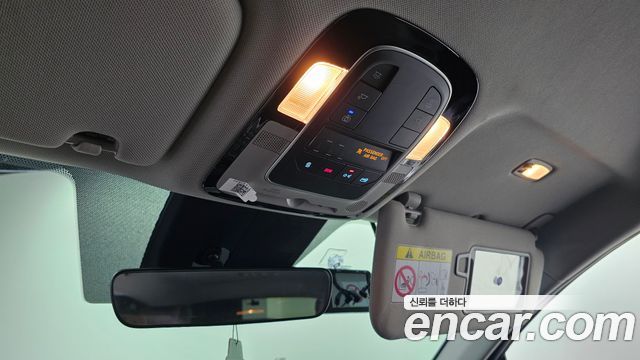 Hyundai Santa Fe Diesel 2.2 4WD Premium Choice 2021 — фото 30