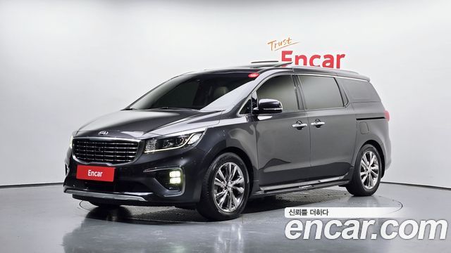 Kia Carnival 9-Seater Noblesse Special 2019 — фото 1