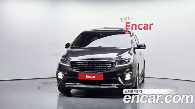 Kia Carnival 9-Seater Noblesse Special 2019 — фото 3