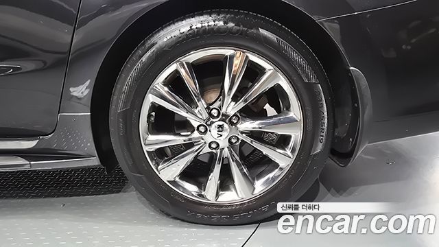 Kia Carnival 9-Seater Noblesse Special 2019 — фото 21