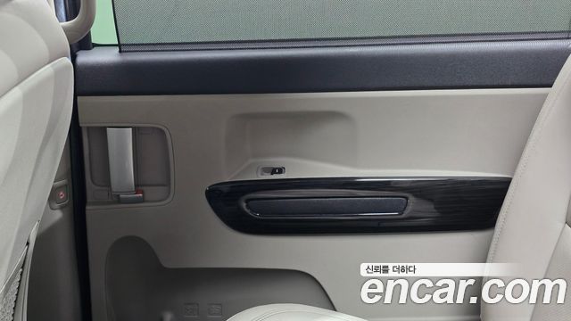 Kia Carnival 9-Seater Noblesse Special 2019 — фото 25