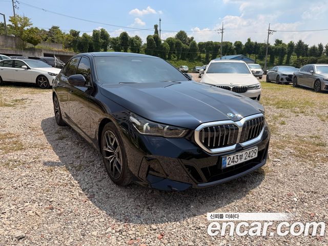 BMW 5 Series (G60) 520i M Sport 2026 — фото 2
