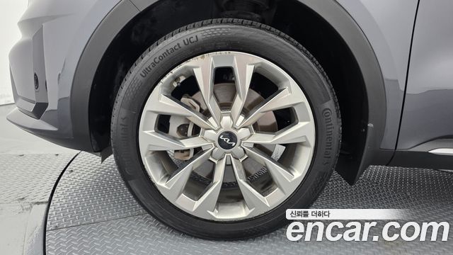 Kia Sorento (IV) Gasoline 2.5T 2WD Prestige 2023 — фото 5