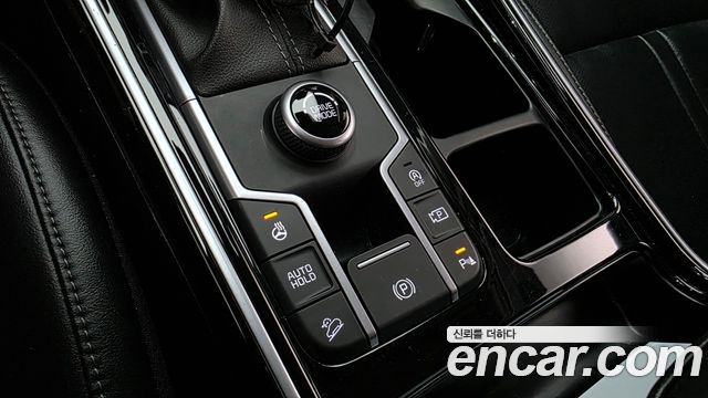 Kia Sorento (IV) Gasoline 2.5T 2WD Prestige 2023 — фото 19