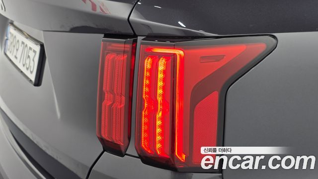 Kia Sorento (IV) Gasoline 2.5T 2WD Prestige 2023 — фото 23
