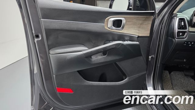 Kia Sorento (IV) Gasoline 2.5T 2WD Prestige 2023 — фото 24