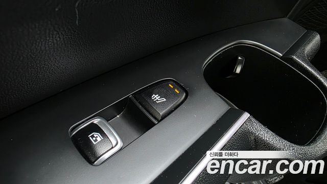 Kia Sorento (IV) Gasoline 2.5T 2WD Prestige 2023 — фото 35