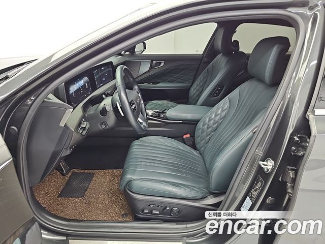 Kia K8 2.5 Gasoline 2WD Signature Special 2023 — фото 15