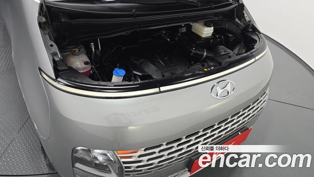 Hyundai Staria L3.5 Cargo 5-Seater Modern 2022 — фото 6