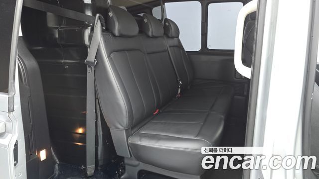 Hyundai Staria L3.5 Cargo 5-Seater Modern 2022 — фото 12