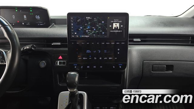Hyundai Staria L3.5 Cargo 5-Seater Modern 2022 — фото 14