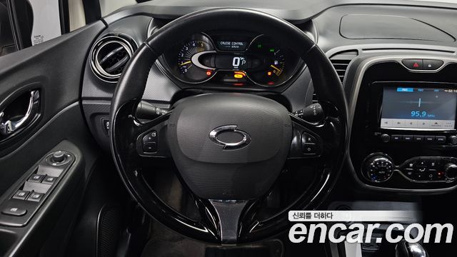 Renault Korea QM3 LE 2014 — фото 13