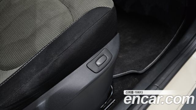 Renault Korea QM3 LE 2014 — фото 16