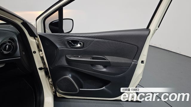 Renault Korea QM3 LE 2014 — фото 24