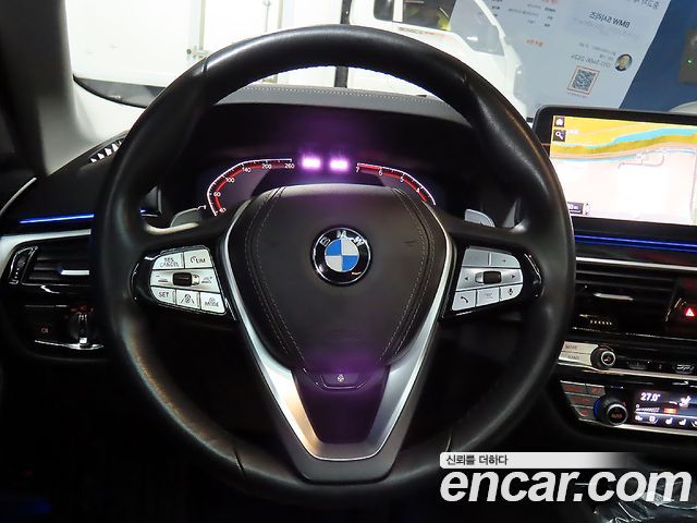 BMW 5 Series (G30) 530i xDrive Luxury 2021 — фото 9