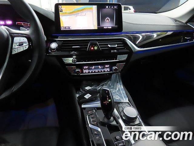 BMW 5 Series (G30) 530i xDrive Luxury 2021 — фото 10