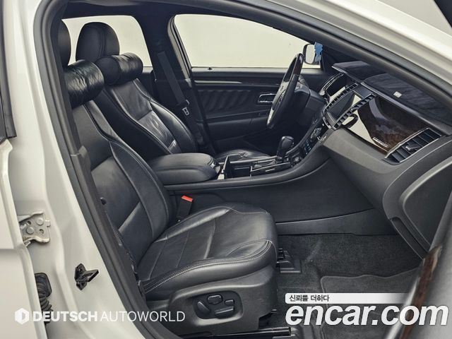 Ford Taurus 2.0 Limited EcoBoost 6th 2018 — фото 10