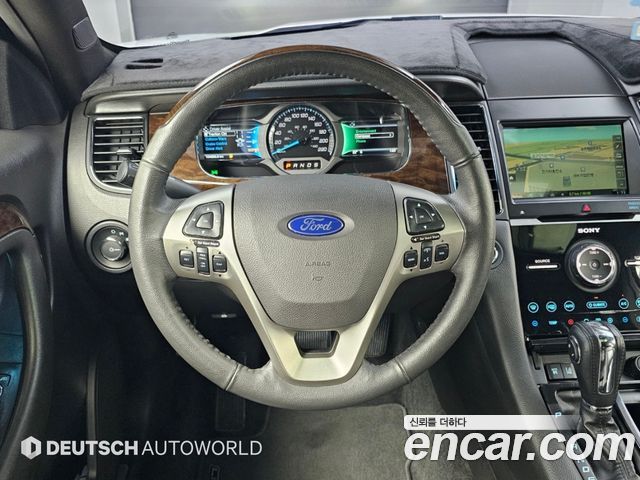 Ford Taurus 2.0 Limited EcoBoost 6th 2018 — фото 17