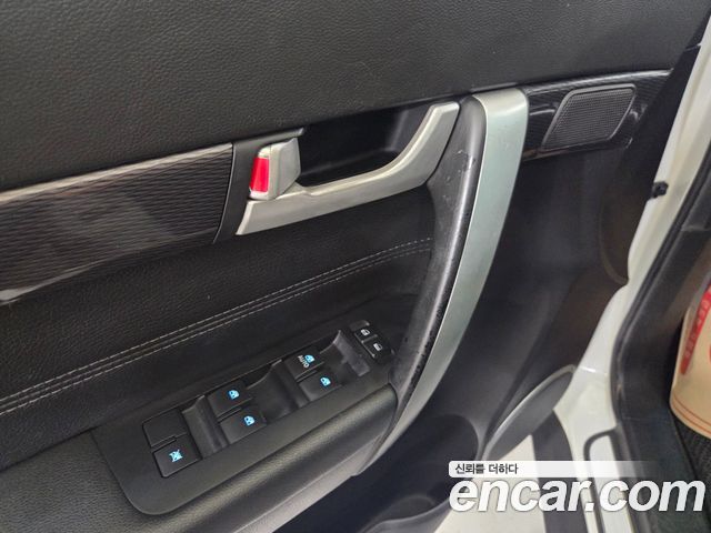 Chevrolet Captiva 2WD LT Premium 2015 — фото 9