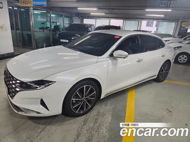 Hyundai Grandeur (IG) 2.5 Le Blanc